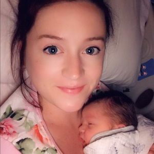 Meet your Posher, Ashleigh